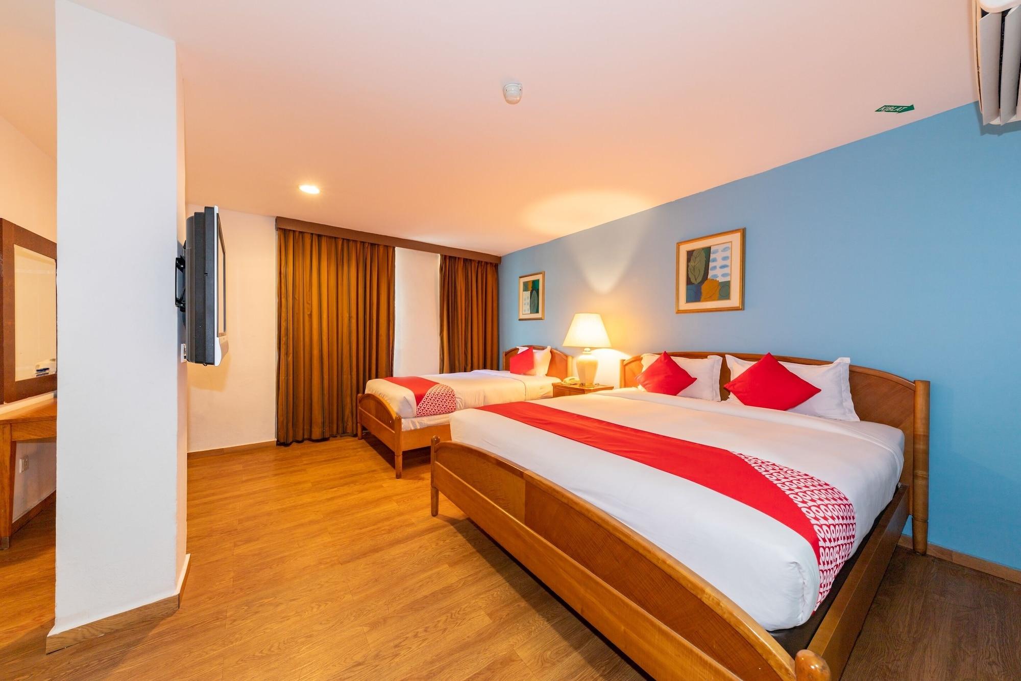Oyo 430 Oak Valley Boutique Hotel Джохор-Бару Экстерьер фото