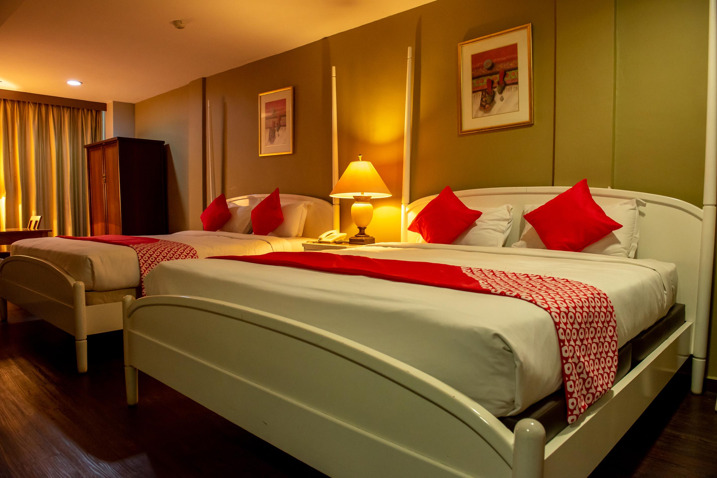Oyo 430 Oak Valley Boutique Hotel Джохор-Бару Экстерьер фото