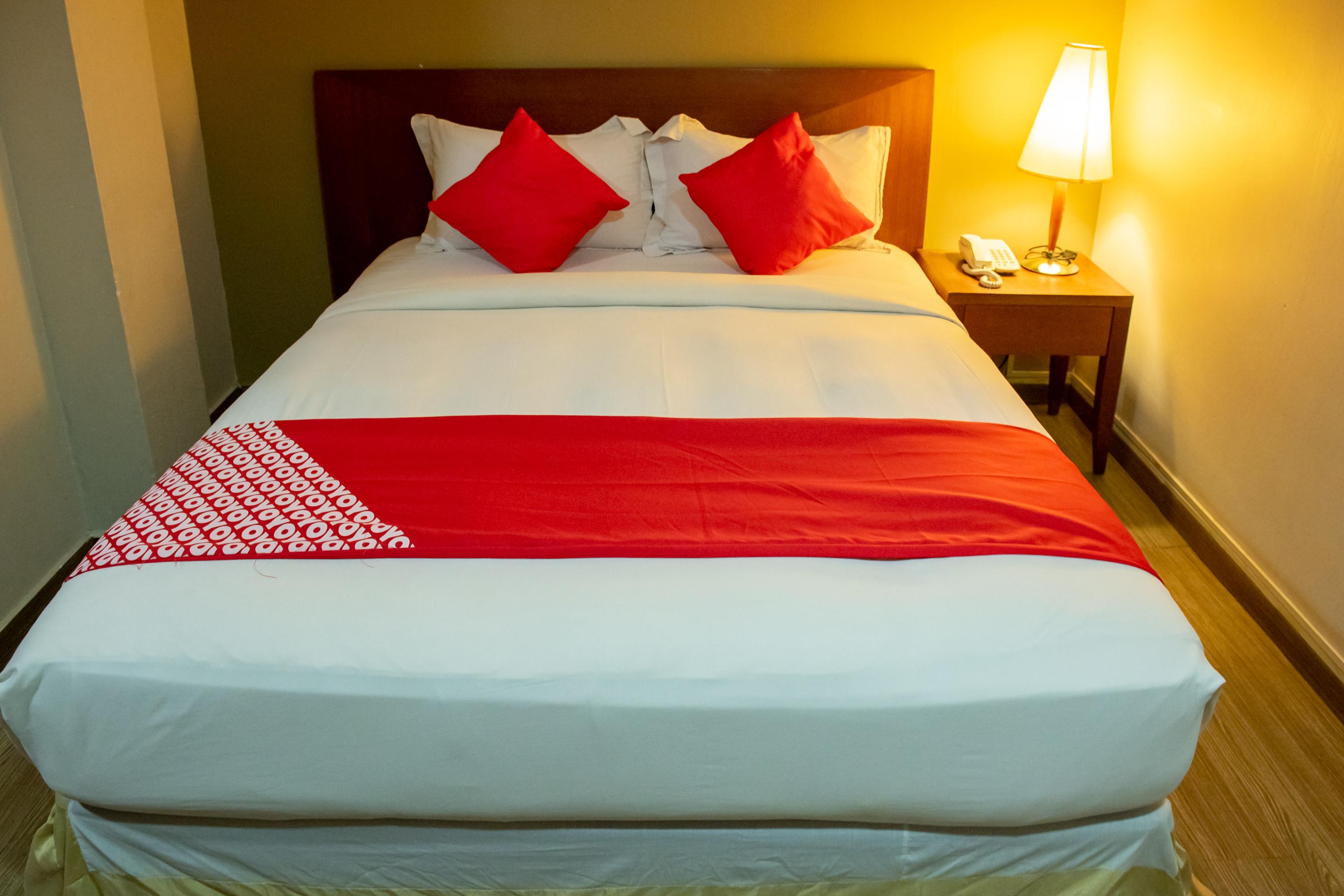 Oyo 430 Oak Valley Boutique Hotel Джохор-Бару Экстерьер фото