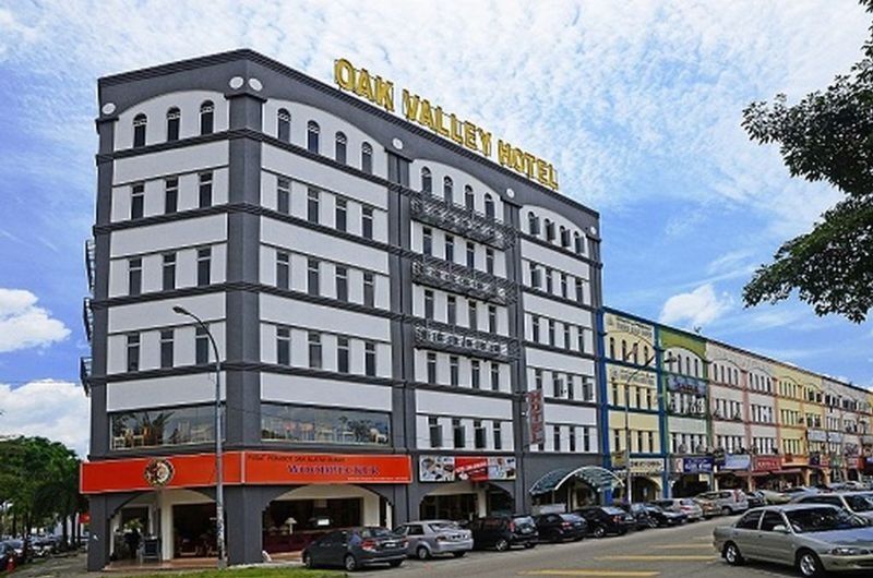 Oyo 430 Oak Valley Boutique Hotel Джохор-Бару Экстерьер фото