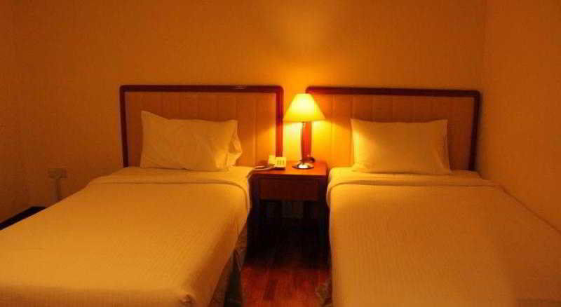 Oyo 430 Oak Valley Boutique Hotel Джохор-Бару Экстерьер фото