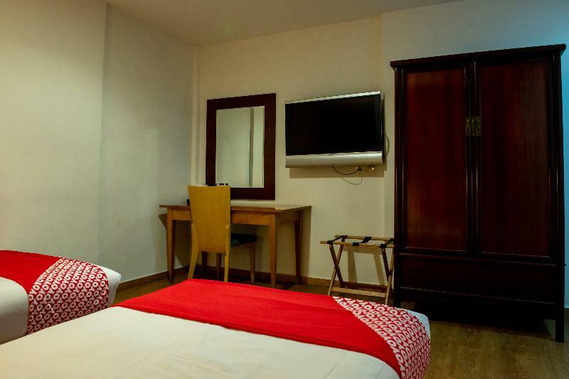 Oyo 430 Oak Valley Boutique Hotel Джохор-Бару Экстерьер фото